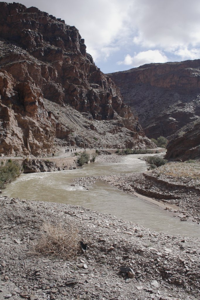 11-Deserted mining village along the Oued Moulouya.jpg - The gorge of the Oued Moulouya